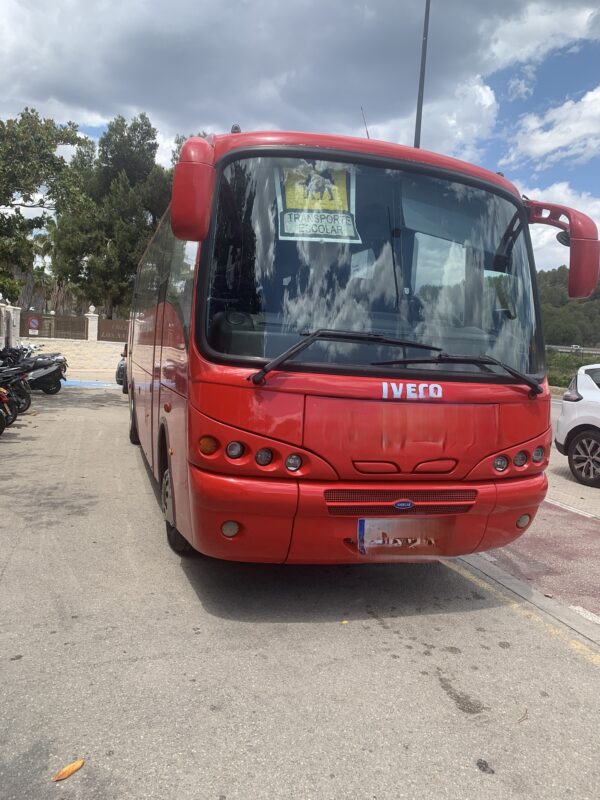 REF. IVECO ANDECAR IV.3 37 PAX+C+G - Autobús de segunda mano